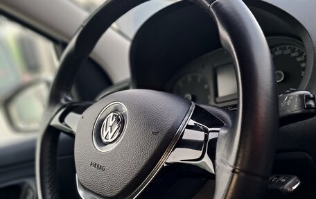 Volkswagen Polo VI (EU Market), 2016 год, 950 000 рублей, 24 фотография
