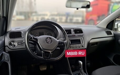 Volkswagen Polo VI (EU Market), 2016 год, 950 000 рублей, 17 фотография