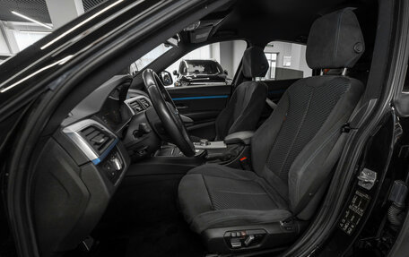 BMW 3 серия, 2018 год, 3 280 000 рублей, 9 фотография