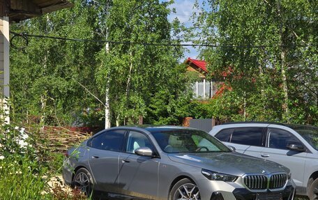 BMW 5 серия, 2024 год, 7 490 000 рублей, 1 фотография