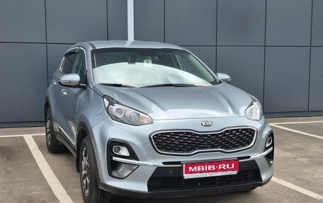 KIA Sportage IV рестайлинг, 2019 год, 2 077 000 рублей, 1 фотография