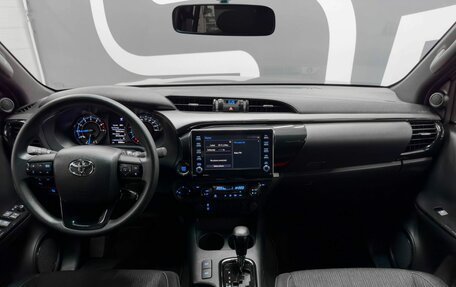 Toyota Hilux VIII, 2023 год, 6 699 900 рублей, 6 фотография