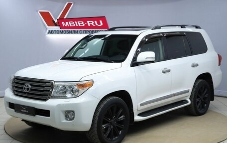 Toyota Land Cruiser 200, 2013 год, 3 690 000 рублей, 1 фотография