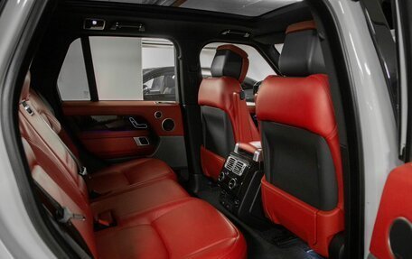 Land Rover Range Rover IV рестайлинг, 2018 год, 5 300 000 рублей, 34 фотография