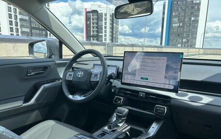Toyota RAV4, 2026 год, 3 950 000 рублей, 24 фотография