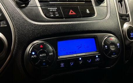 Hyundai ix35 I рестайлинг, 2010 год, 970 000 рублей, 13 фотография