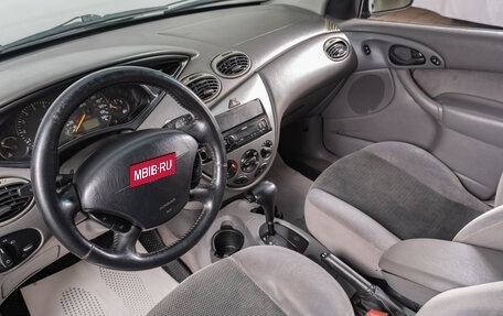 Ford Focus IV, 2001 год, 299 000 рублей, 8 фотография