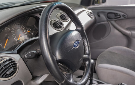 Ford Focus IV, 2001 год, 299 000 рублей, 10 фотография