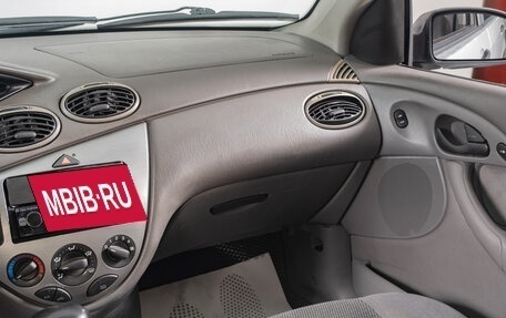 Ford Focus IV, 2001 год, 299 000 рублей, 15 фотография