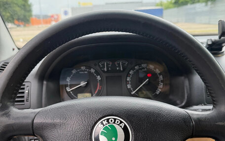 Skoda Octavia IV, 2001 год, 700 000 рублей, 7 фотография