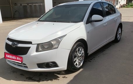 Chevrolet Cruze II, 2012 год, 710 000 рублей, 10 фотография