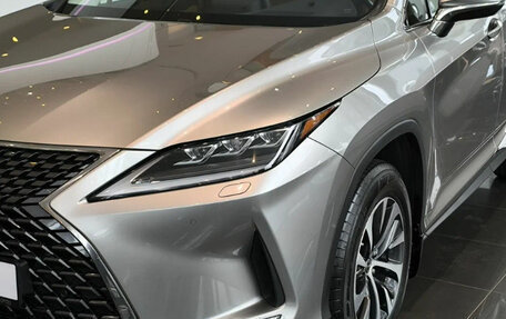 Lexus RX IV рестайлинг, 2021 год, 6 500 000 рублей, 2 фотография