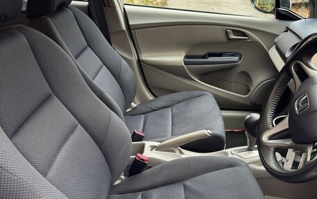 Honda Insight II рестайлинг, 2009 год, 850 000 рублей, 3 фотография