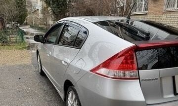 Honda Insight II рестайлинг, 2009 год, 850 000 рублей, 13 фотография