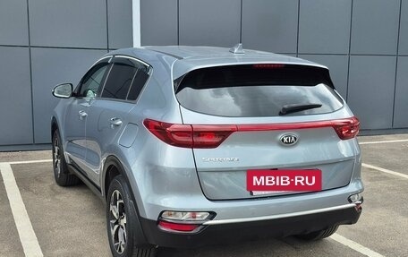 KIA Sportage IV рестайлинг, 2019 год, 2 077 000 рублей, 5 фотография