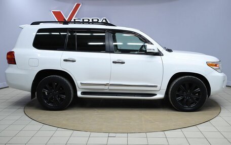 Toyota Land Cruiser 200, 2013 год, 3 690 000 рублей, 4 фотография