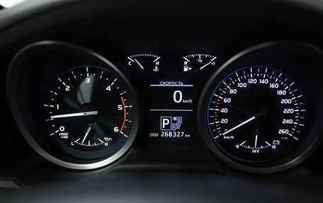Toyota Land Cruiser 200, 2013 год, 3 690 000 рублей, 12 фотография