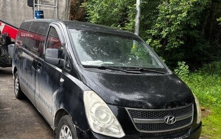 Hyundai Grand Starex Grand Starex I рестайлинг 2, 2007 год, 900 000 рублей, 1 фотография