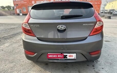 Hyundai Solaris II рестайлинг, 2014 год, 980 000 рублей, 5 фотография