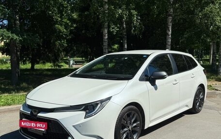 Toyota Corolla, 2019 год, 1 850 000 рублей, 3 фотография