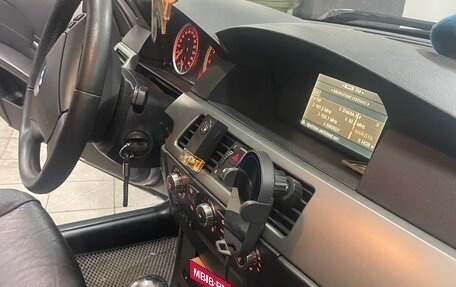 BMW 5 серия, 2006 год, 1 195 000 рублей, 10 фотография