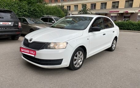 Skoda Rapid I, 2017 год, 780 000 рублей, 6 фотография