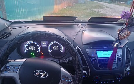 Hyundai ix35 I рестайлинг, 2011 год, 1 550 000 рублей, 8 фотография