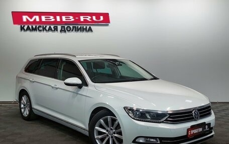 Volkswagen Passat B8 рестайлинг, 2017 год, 1 315 000 рублей, 3 фотография