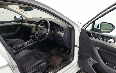 Volkswagen Passat B8 рестайлинг, 2017 год, 1 315 000 рублей, 9 фотография
