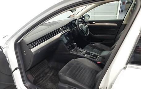 Volkswagen Passat B8 рестайлинг, 2017 год, 1 315 000 рублей, 14 фотография