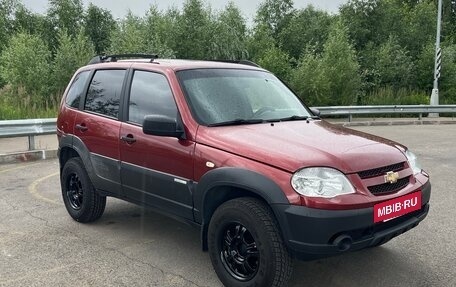 Chevrolet Niva I рестайлинг, 2013 год, 555 555 рублей, 3 фотография