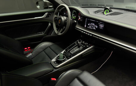 Porsche 911, 2020 год, 22 700 000 рублей, 13 фотография