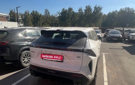 Geely Atlas, 2023 год, 2 300 000 рублей, 4 фотография