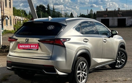 Lexus NX I, 2017 год, 2 880 000 рублей, 3 фотография