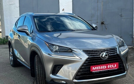 Lexus NX I, 2017 год, 2 880 000 рублей, 2 фотография