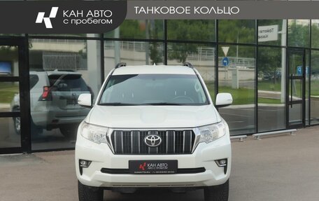 Toyota Land Cruiser Prado 150 рестайлинг 2, 2019 год, 4 899 000 рублей, 4 фотография