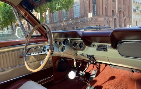Ford Mustang VI рестайлинг, 1966 год, 11 000 000 рублей, 8 фотография