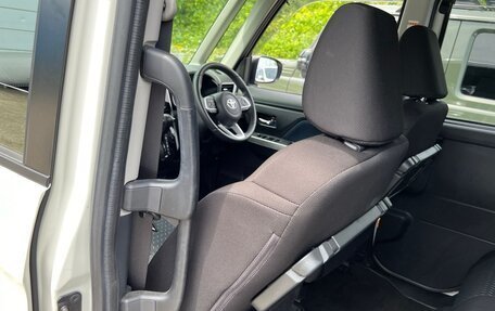 Toyota Roomy I, 2020 год, 807 500 рублей, 6 фотография
