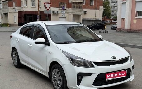 KIA Rio IV, 2020 год, 950 000 рублей, 1 фотография