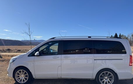Mercedes-Benz V-Класс, 2019 год, 6 690 000 рублей, 2 фотография