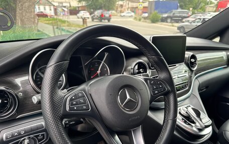 Mercedes-Benz V-Класс, 2019 год, 6 690 000 рублей, 10 фотография