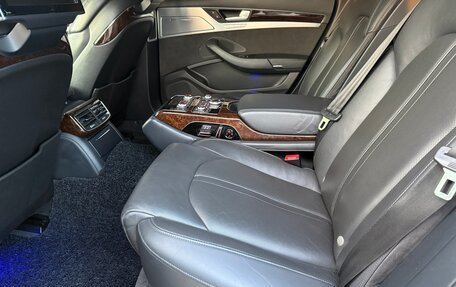 Audi A8, 2015 год, 3 000 000 рублей, 16 фотография