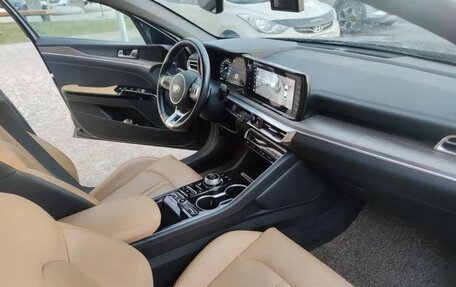 KIA K5, 2020 год, 2 300 000 рублей, 2 фотография