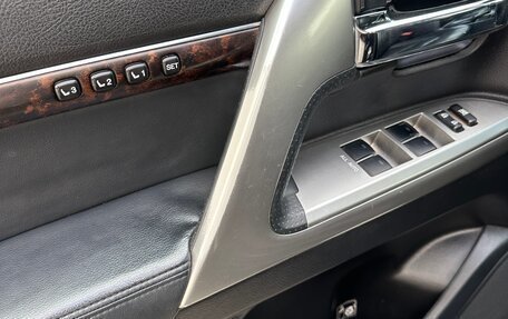 Toyota Land Cruiser 200, 2014 год, 3 450 000 рублей, 9 фотография