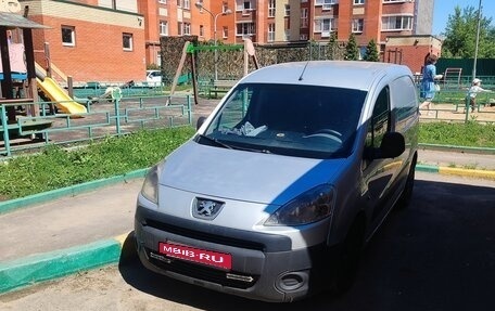 Peugeot Partner II рестайлинг 2, 2011 год, 435 000 рублей, 2 фотография