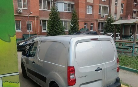 Peugeot Partner II рестайлинг 2, 2011 год, 435 000 рублей, 6 фотография