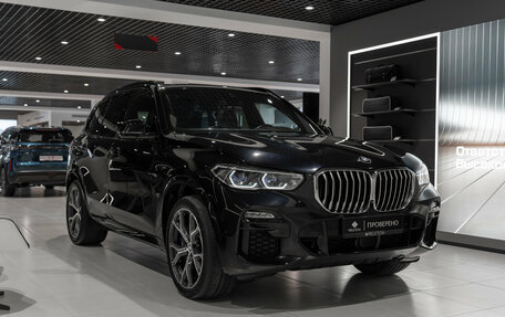 BMW X5, 2019 год, 5 495 000 рублей, 2 фотография