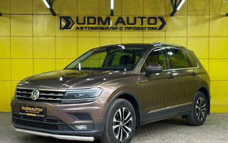 Volkswagen Tiguan II, 2019 год, 2 649 000 рублей, 2 фотография