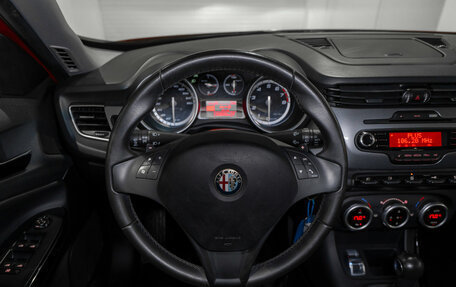 Alfa Romeo Giulietta, 2013 год, 995 000 рублей, 10 фотография