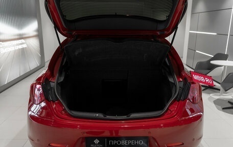Alfa Romeo Giulietta, 2013 год, 995 000 рублей, 22 фотография